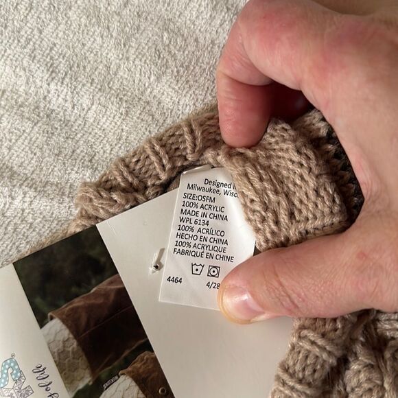 Muk Luks 1 pair of Tan Brown Cable Knit Pull on Boot Toppers - Picture 7 of 8